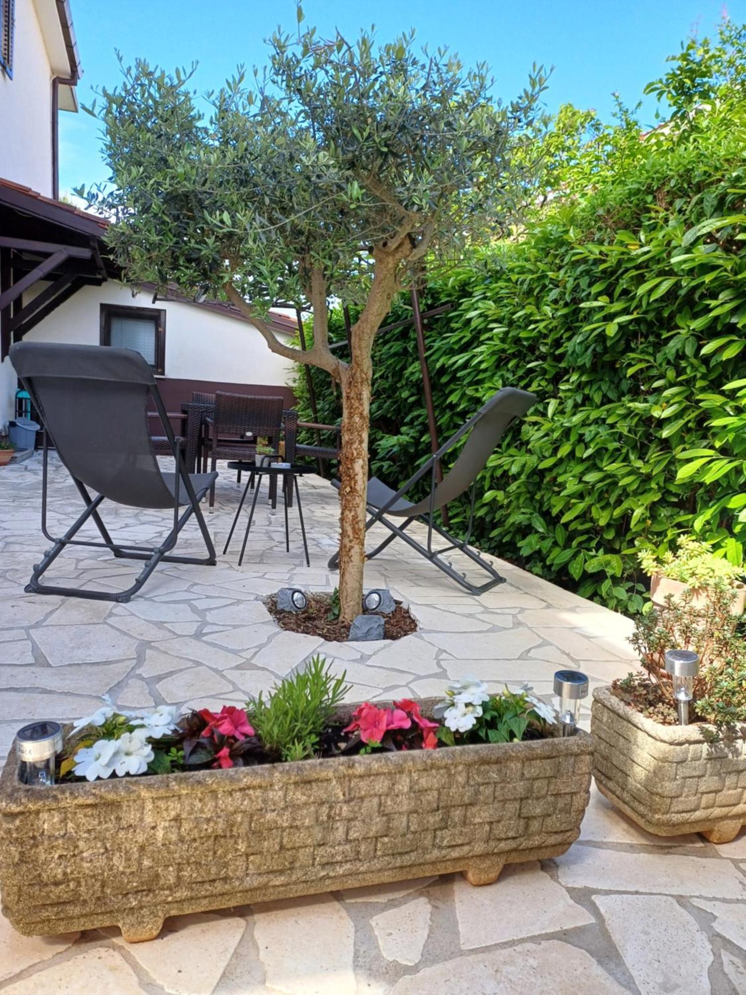Apartments Grahovac Ουμάγκ Εξωτερικό φωτογραφία